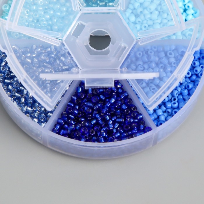 Бисер стекло 8/0 (3 мм) в шкатулке  Бисер стекло 8/0 (3 мм) в шкатулке "Синий" 6 цветов х 10  гр 8х8х2 см