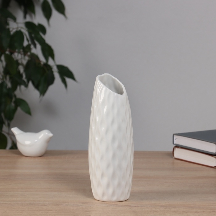 Ваза керамика настольная Ваза керамика настольная "Теган" бочка скос, 20,5х6,5 см, белый
