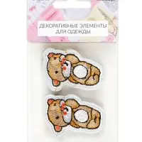 Наклейка на одежду «Медвежонок», с клеевой основой, 3.5×5.2 см, разноцветная