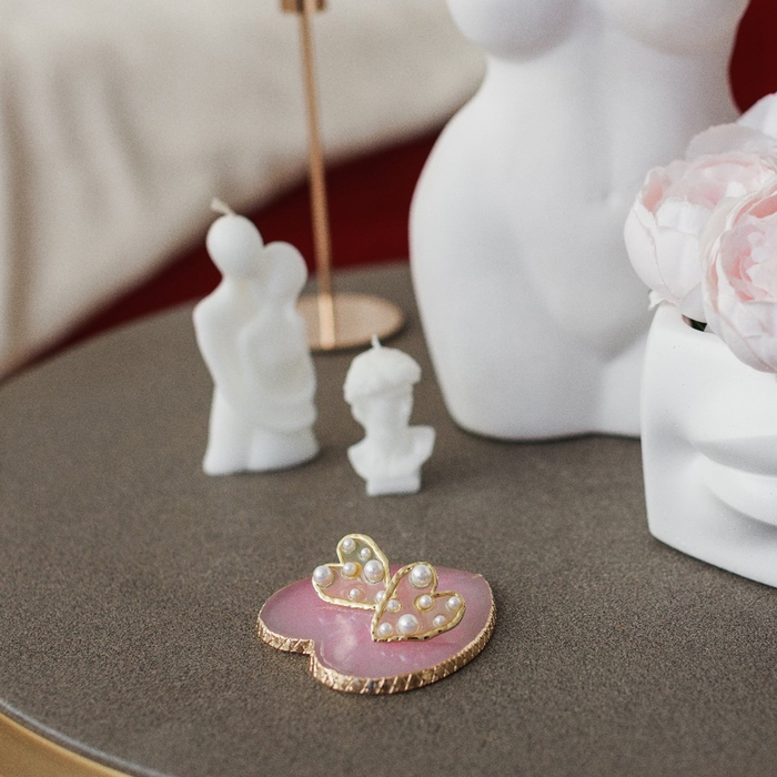 Серьги с жемчугом «Грейс» сердечки, цвет белый в золоте Серьги с жемчугом «Грейс» сердечки, цвет белый в золоте