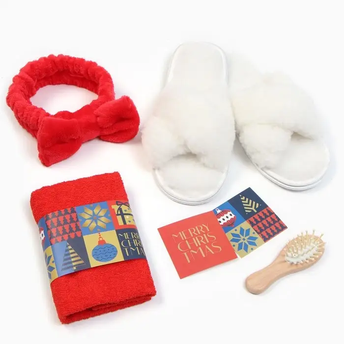 Набор новогодний подарочный Набор новогодний подарочный "Этель" Sweater: полотенце 30х60 см и аксессуары (4 предмета.)