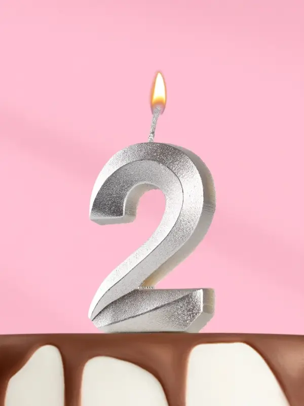 Свеча в торт «Грань», цифра 2, серебряный металлик, 6.5 см Свеча в торт «Грань», цифра 2, серебряный металлик, 6.5 см