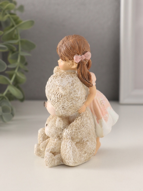 Сувенир полистоун Сувенир полистоун "Малышка в розовом платье, с мягкими медвежатами" 9х6,5х11,5 см