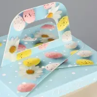 Коробка подарочная пасхальная с окном «Небесная голубая» 15×15×18 см Коробка подарочная пасхальная с окном «Небесная голубая» 15×15×18 см