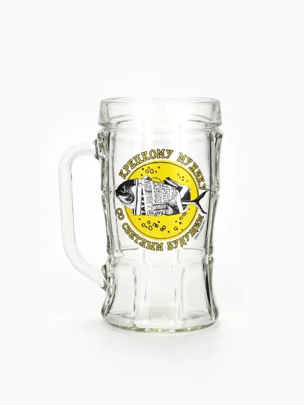 Кружка пивная с надписью &laquo;Крепкому мужику, со светлым будущим&raquo;, 500 мл