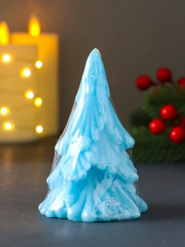 Свеча "Зимняя Ель "70*110 мм, голубая