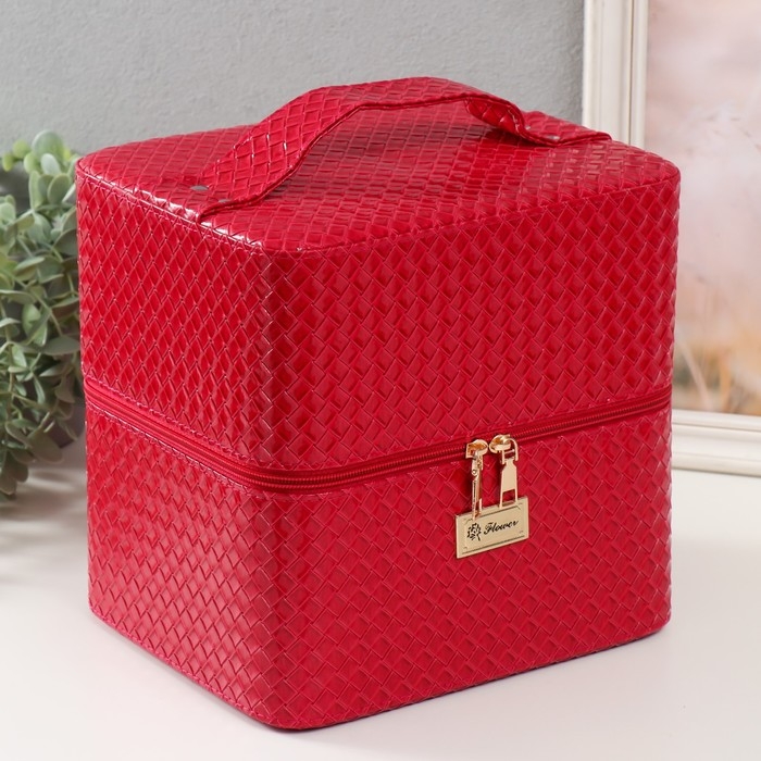 Шкатулка кожзам для косметики  Шкатулка кожзам для косметики "Ромбы. Этажи" фуксия 24,5х20,5х27 см