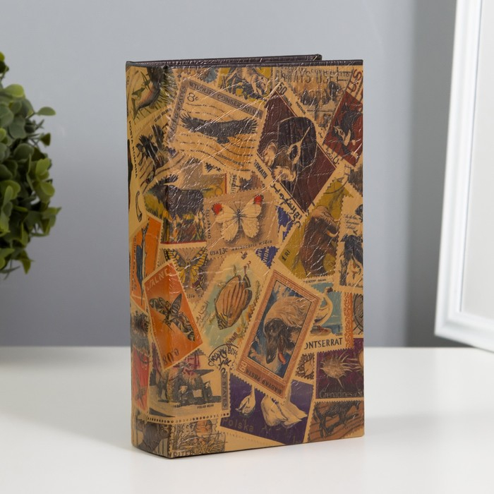 Сейф-книга дерево "Коллекция почтовых марок" кожзам 21х13х5 см