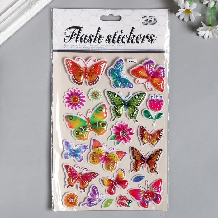 Наклейка пластик с блёстками выпуклая Наклейка пластик с блёстками выпуклая "Бабочки" 29х16 см