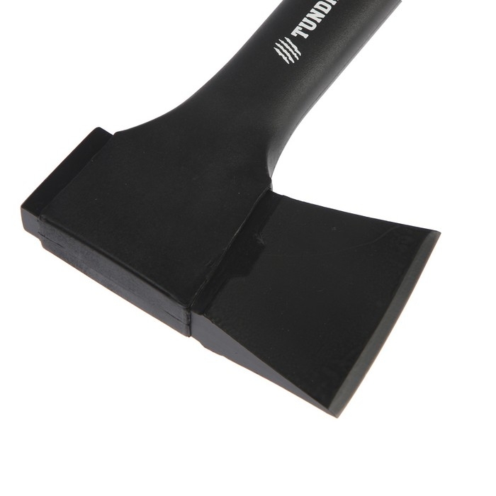 Топор универсальный ТУНДРА, 47-53 HRC, усиленное фиберглассовое топорище 450 мм, 600/840 г Топор универсальный ТУНДРА, 47-53 HRC, усиленное фиберглассовое топорище 450 мм, 600/840 г