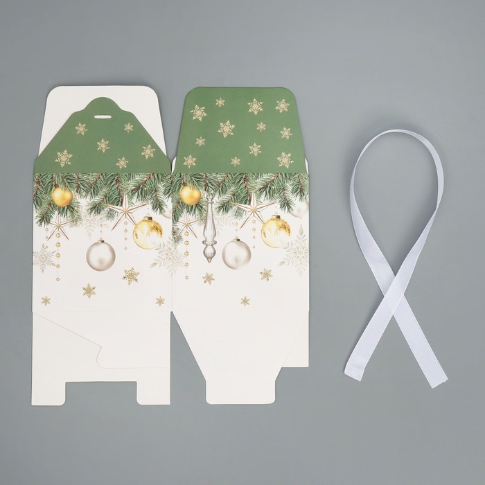 Коробка подарочная новогодняя складная «С Новым годом!», ёлочные украшения, 12 х 12 х 12 см, Новый год Коробка подарочная новогодняя складная «С Новым годом!», ёлочные украшения, 12 х 12 х 12 см, Новый год