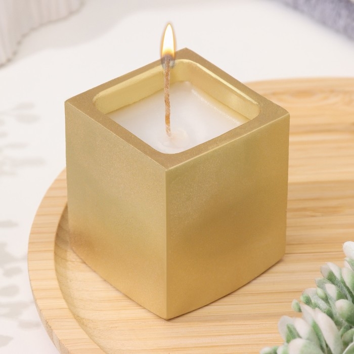 Свеча  Свеча "Квадрат" в подсвечнике из гипса,5х6см,золото