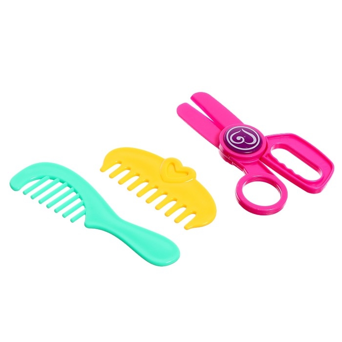 Игровой набор «Модница» в чемоданчике, с аксессуарами Игровой набор «Модница» в чемоданчике, с аксессуарами