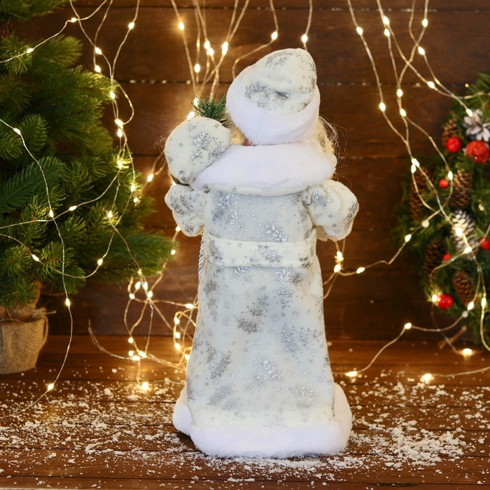 Дед Мороз Дед Мороз "В белой шубке с подарками" двигается, с подсветкой, 38 см