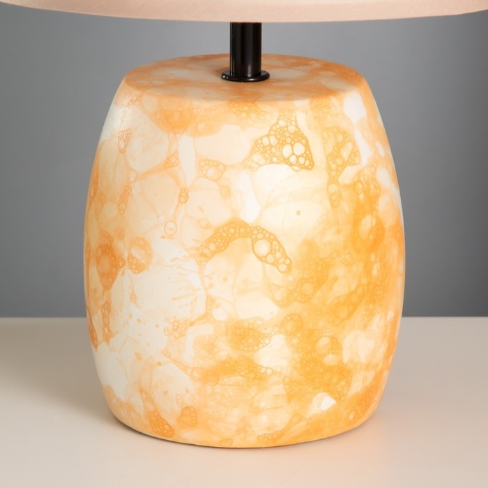 Настольная лампа Настольная лампа "Дафна" Е14 40Вт оранжевый 22,5х22,5х33см RISALUX