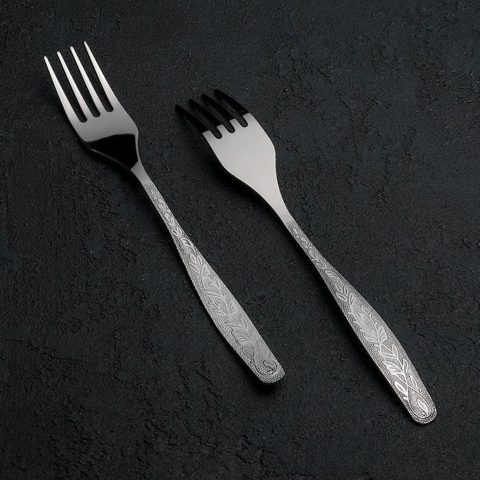 Вилка десертная «Уралочка», длина 17,5 см, толщина 2 мм, цвет серебряный Вилка десертная «Уралочка», длина 17,5 см, толщина 2 мм, цвет серебряный