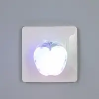 Ночник &laquo;Яблоко&raquo;, 5.5&times;5&times;5 см, пластик
