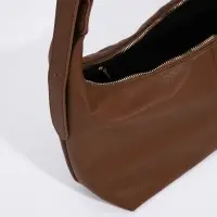 Сумка женская багет на молнии, 32&times;13&times;17 см, светло-коричневая