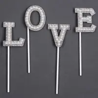 Топпер для торта LOVE, белый