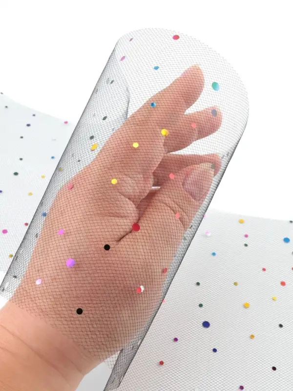 Фатин с разноцветными блёстками, 15 см, 23&plusmn;1 м, 11&plusmn;1 г/м&sup2;, чёрный №40