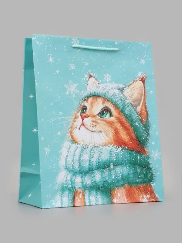 Пакет подарочный &laquo;Котёнок в шапке&raquo;, 26&times;12&times;32 см
