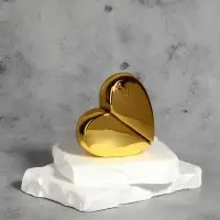 Флакон для парфюма &laquo;Сердце&raquo;, стеклянный, с распылителем, 25 мл, золотистый
