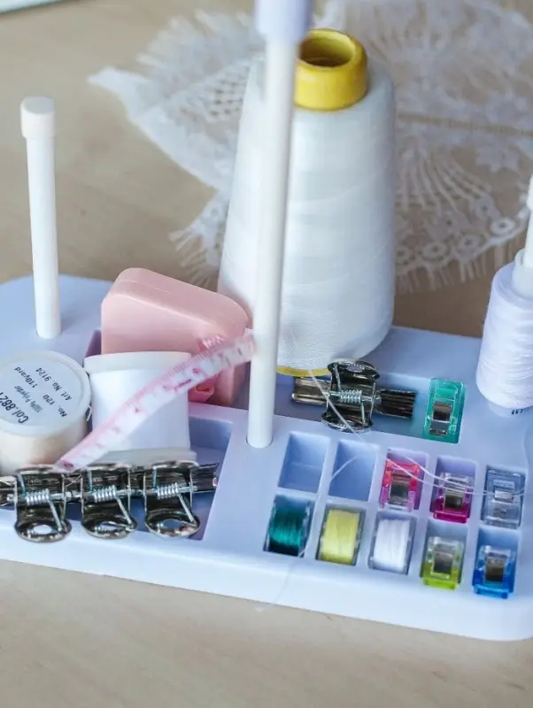 Нитки 40/2, 2700 м, белые