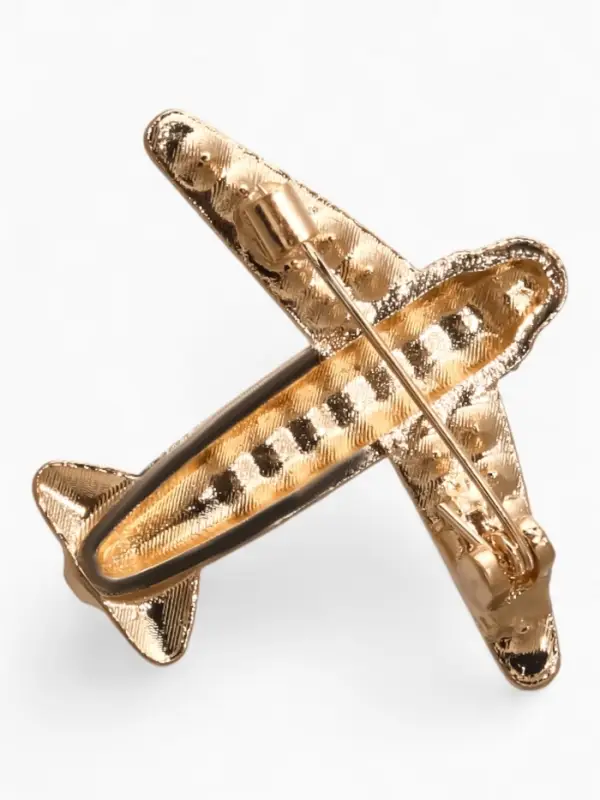 Брошь со стразами &laquo;Самолёт&raquo;, белая в золоте