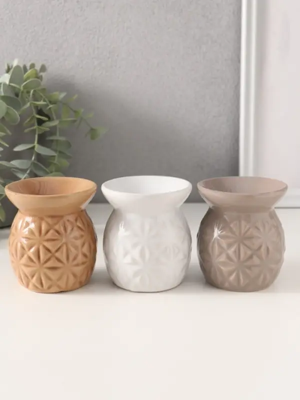 Аромалампа для эфирных масел &laquo;Рисунок из треугольников&raquo;, керамика, 7.5&times;6.5&times;6.5 см, МИКС