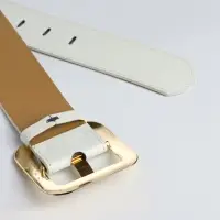 Ремень женский, 110&times;4.8 см, квадратная пряжка, золотистая, белый