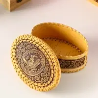 Шкатулка овальная "Маленькая Белочка", 14х9х6см, береста