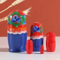 Матрёшка дерево &laquo;Любовь&raquo;, красный платок, 5-кукольная, 11.5 см