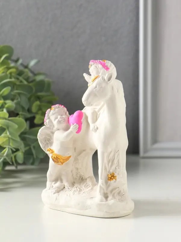 Фигурка гипс &laquo;Ангелочки на коне&raquo;, 13&times;10&times;7 см, белый с росписью