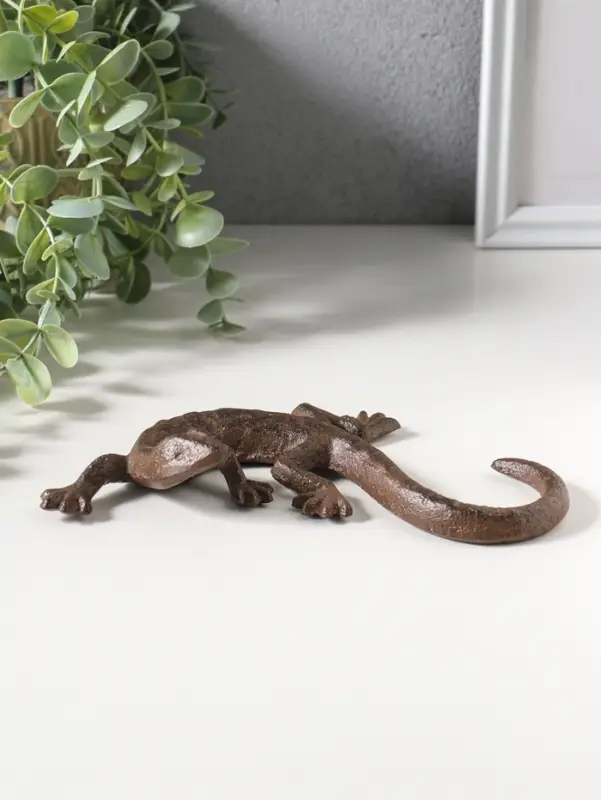 Сувенир чугун "Ящерица" 18,7х10,2х3 см