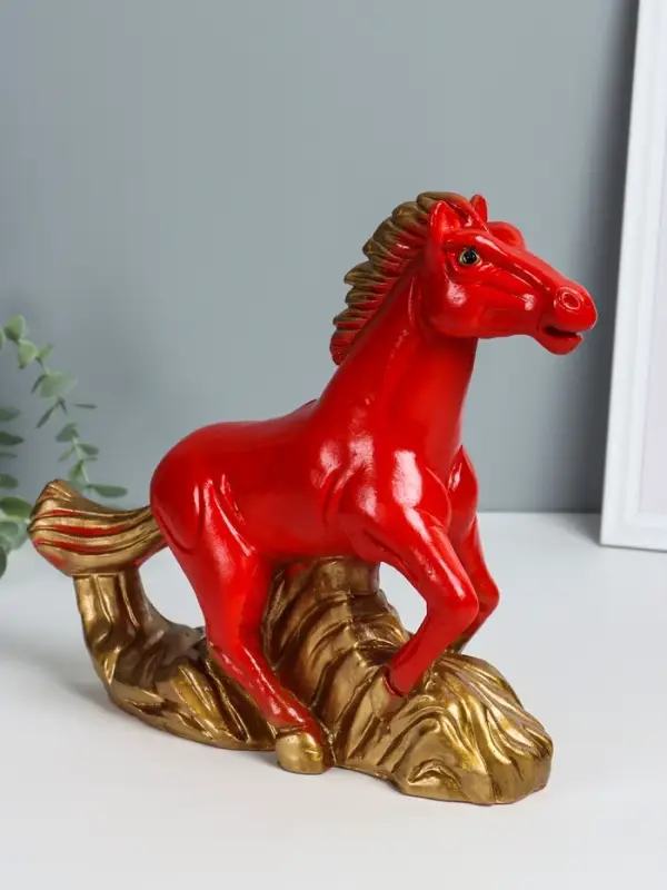 Копилка Копилка "Огненный конь" 28х32х9,5 см, красный с золотом