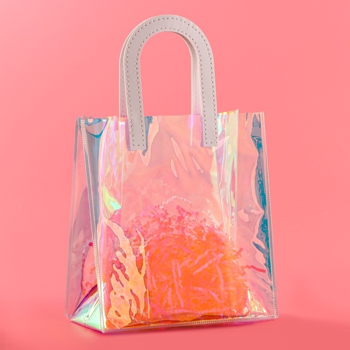 Пакет подарочный из ПВХ, белый, ирридисцентный, 20 х 18 х 10 см Пакет подарочный из ПВХ, белый, ирридисцентный, 20 х 18 х 10 см