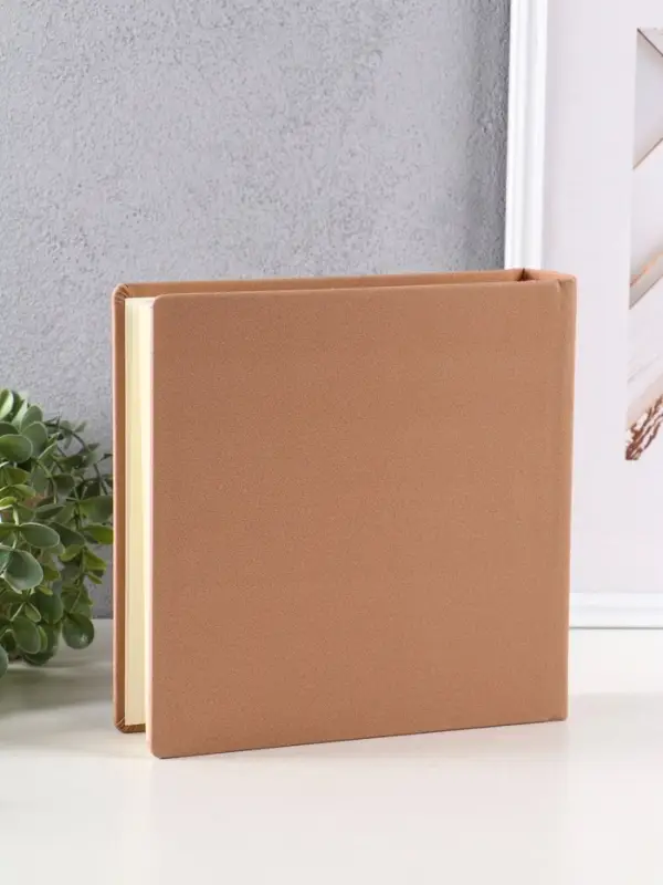 Фотоальбом Делюкс 200ф 10X15см, бум.карм.с мемо, книжн. пер-т., бронза