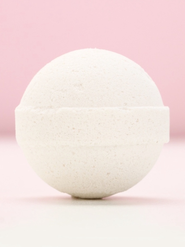 Бомбочка для ванны Love, 130 гр, аромат сочного кокоса, ЧИСТОЕ СЧАСТЬЕ Бомбочка для ванны Love, 130 гр, аромат сочного кокоса, ЧИСТОЕ СЧАСТЬЕ