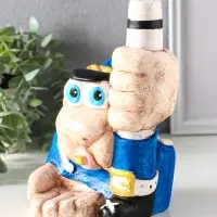 Копилка для денег «Добрый гаишник», гипс, 22.5×18×15 см Копилка для денег «Добрый гаишник», гипс, 22.5×18×15 см