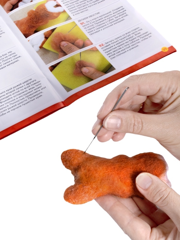 Набор для творчества. Валяние из шерсти. Брелок  Набор для творчества. Валяние из шерсти. Брелок "Корги" 05406