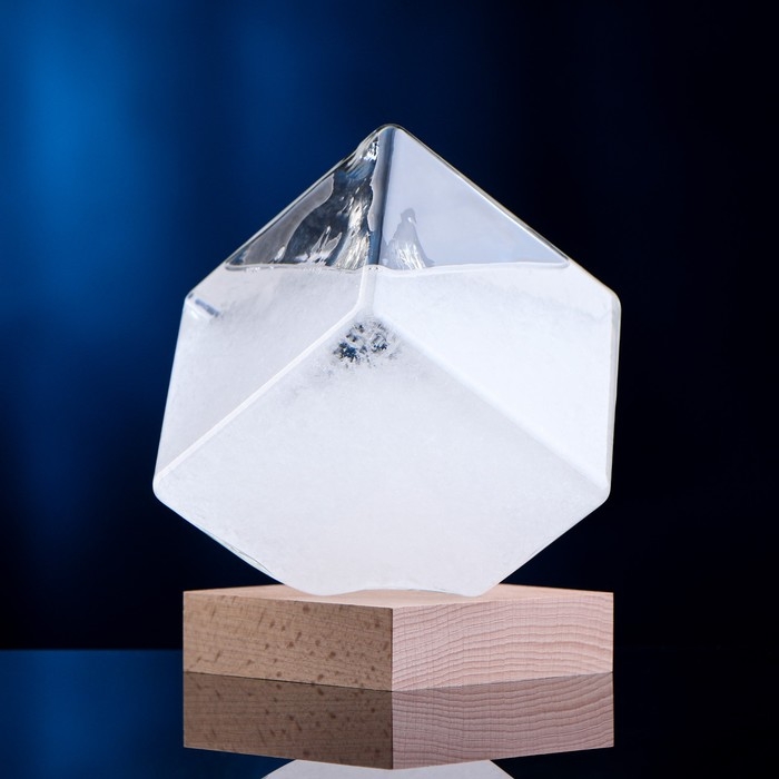 Барометр - штормгласс Барометр - штормгласс "Куб" 10х10см