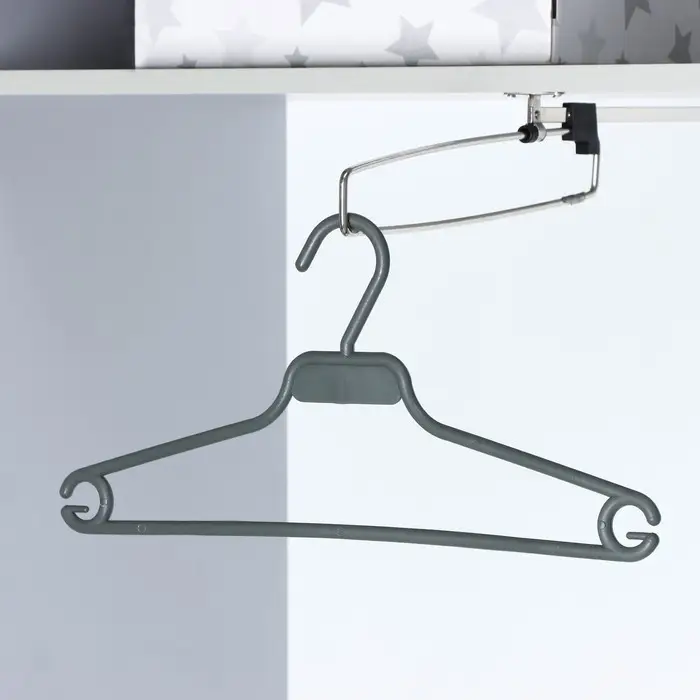 Плечики - вешалка блузочная, размер 50-52, чёрные Плечики - вешалка блузочная, размер 50-52, чёрные