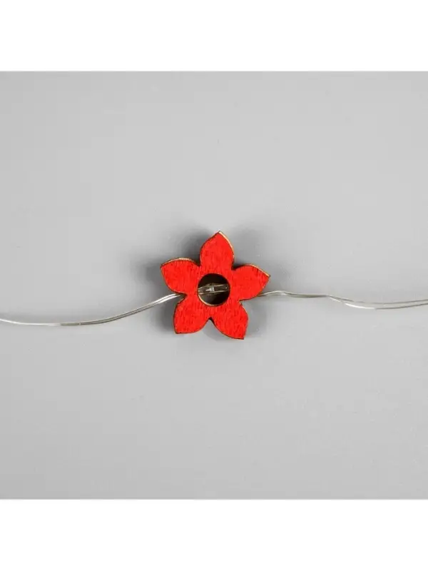 Гирлянда &laquo;Нить&raquo; 2 м роса с насадками &laquo;Цветок&raquo;, IP20, серебристая нить, 20 LED, батарейки ААх2 (нет в комплекте), свечение тёплое белое