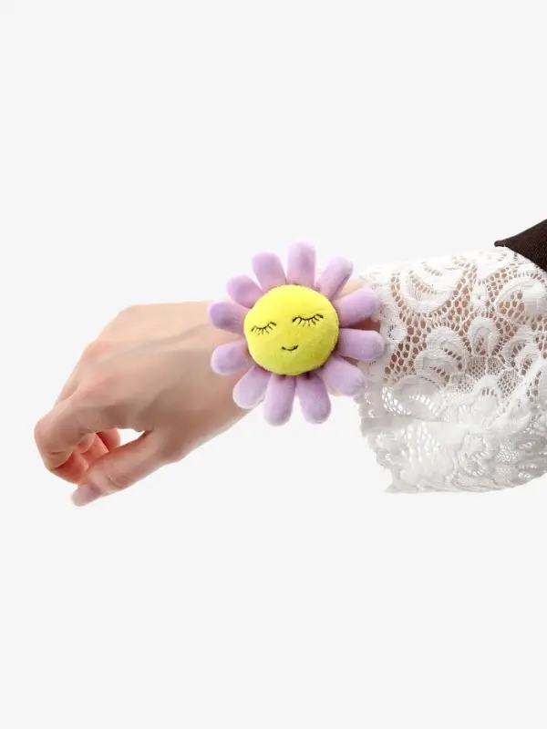 Игольница на браслете &laquo;Цветочек&raquo;, 23&times;8 см, розовая, МИКС