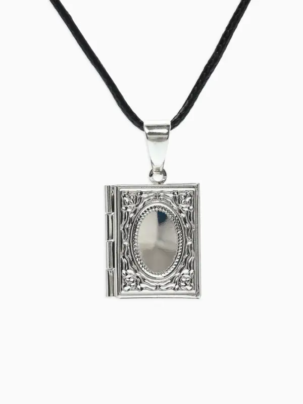 Кулон для фото на шнурке &laquo;Книга&raquo;, цвет серебро на чёрном шнурке, 45 см