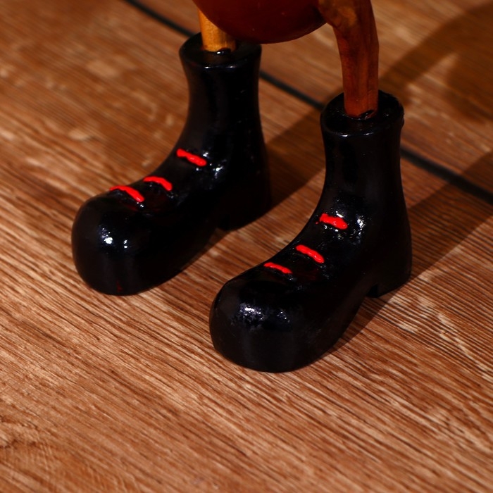 Сувенир Сувенир "Утка-фермер" дерево 27 см МИКС