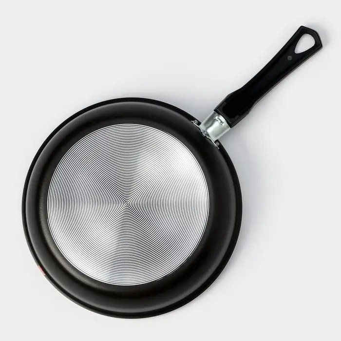 Сковорода &laquo;Классика атлас&raquo;, d=24 см, стеклянная крышка, пластиковая ручка, антипригарное покрытие, алюминий, чёрная