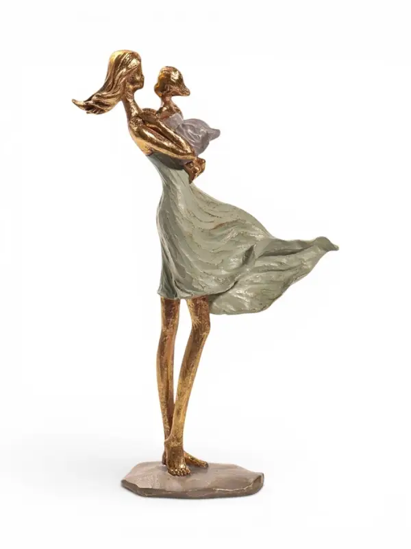 Фигурка декоративная &laquo;Мама с дочкой на руках&raquo;, 20&times;8&times;31 см