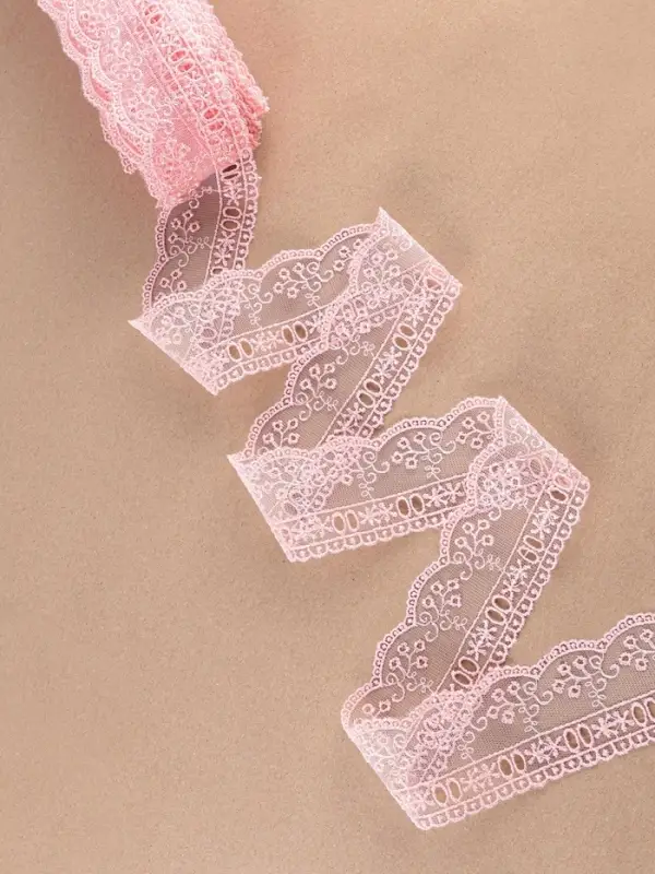 Кружево на сетке, 45 мм, 11&plusmn;1 м, нежно-розовое