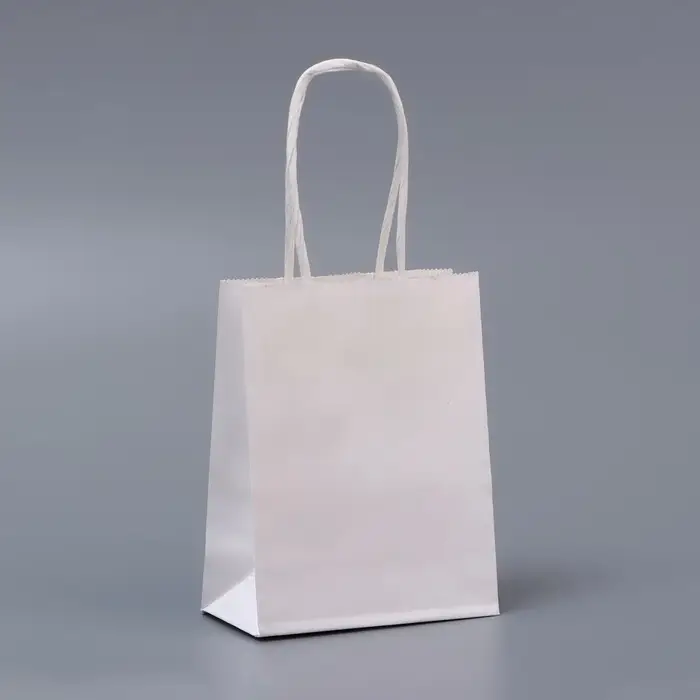 Пакет белый без печати, круглая ручка, 15×12×6 см, 120 г Пакет белый без печати, круглая ручка, 15×12×6 см, 120 г